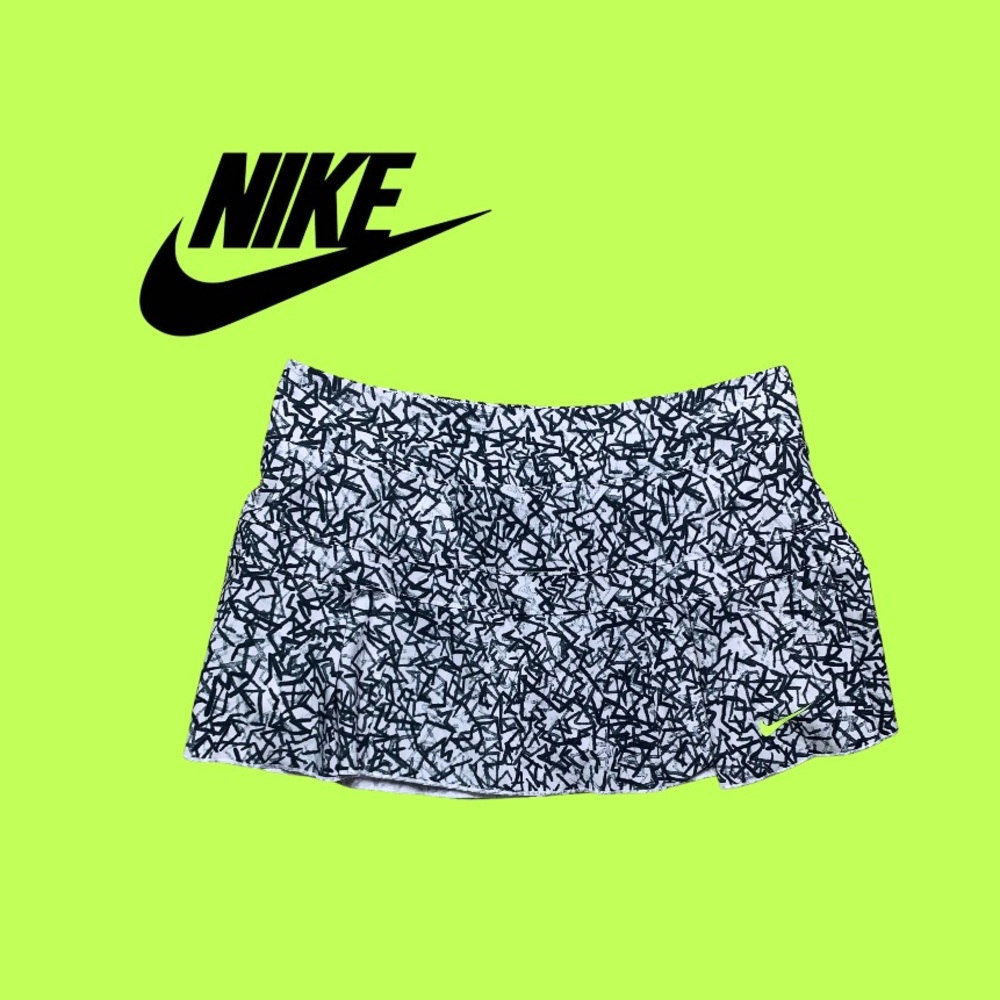 Nike Black & White Golf Tennis Skirt Skort Size M